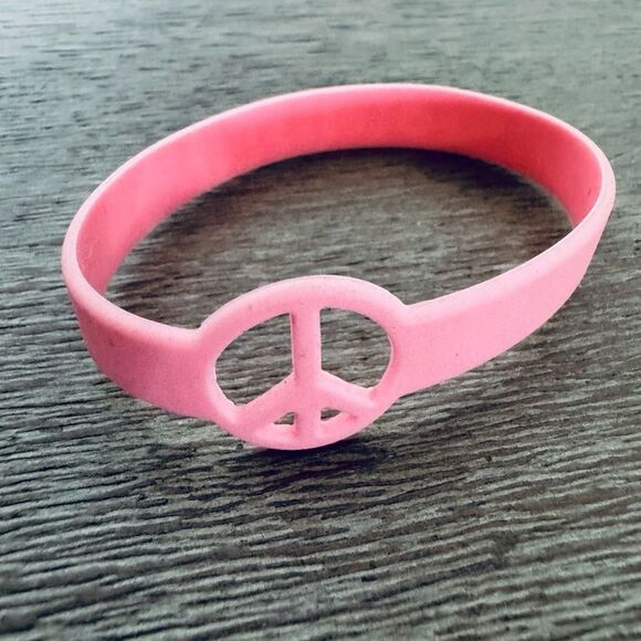Pink Peace Love Silicone Wristband Bracelet - Picture 2 of 4